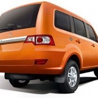 Tata sumo on sale gold spoiler