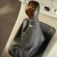 Toyota innova deals gear knob